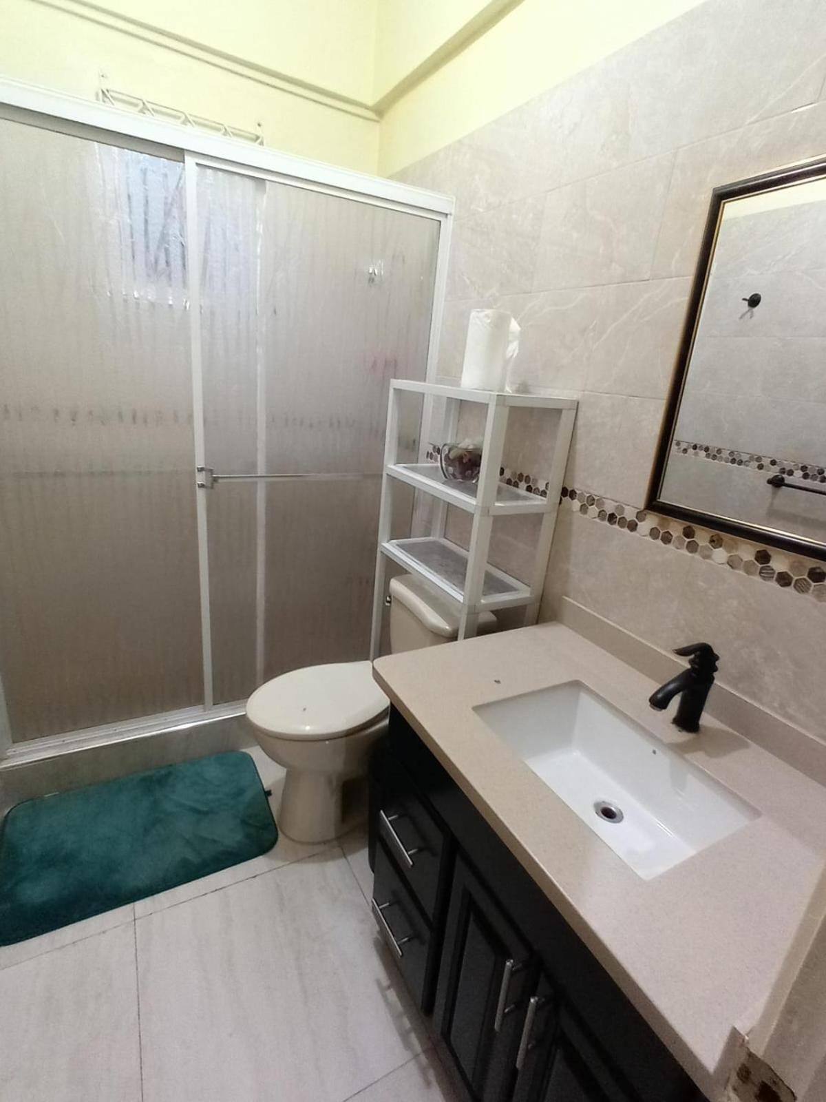 Royal Vybez Vacation Homes Spanish Town ภายนอก รูปภาพ